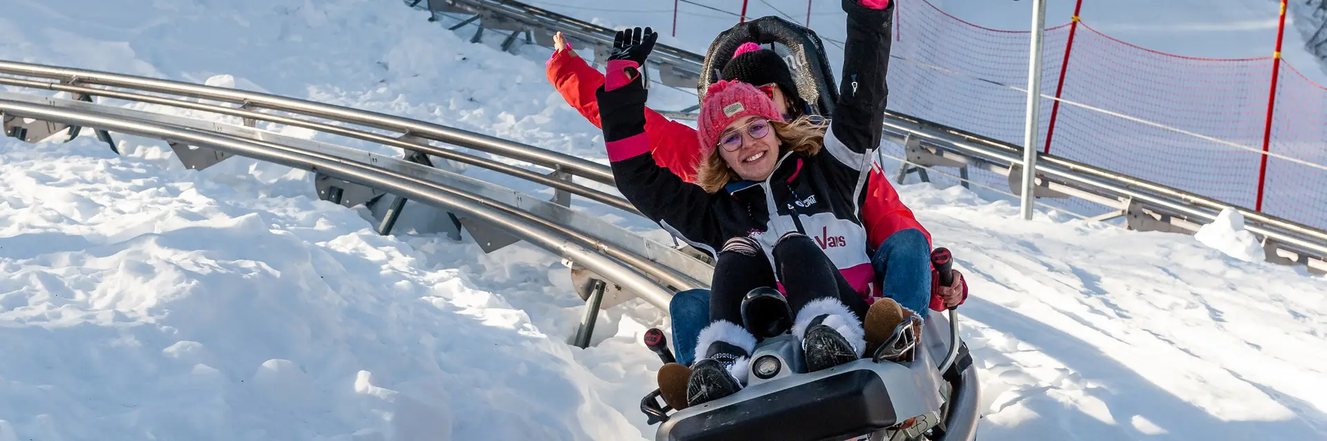 Luge caribou hiver