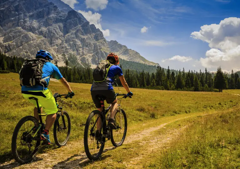 Sortie accompagnée en VTT à Montgenèvre