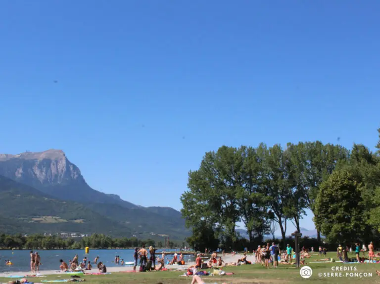 plage serre poncon lac